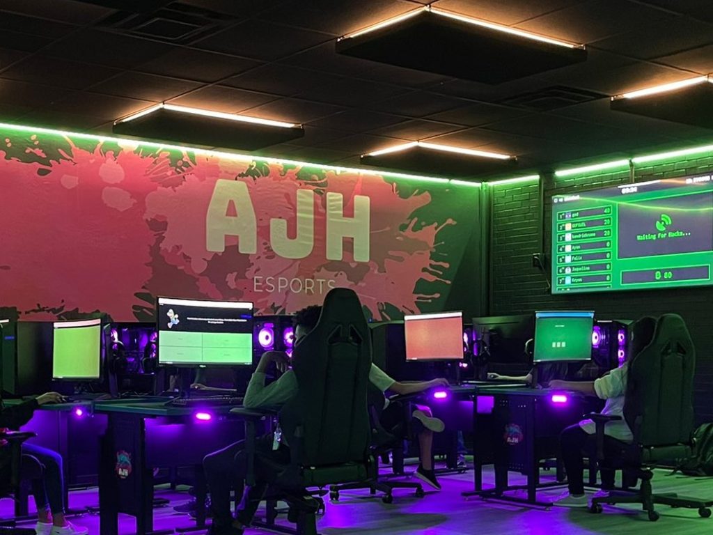 apollo esports classroom