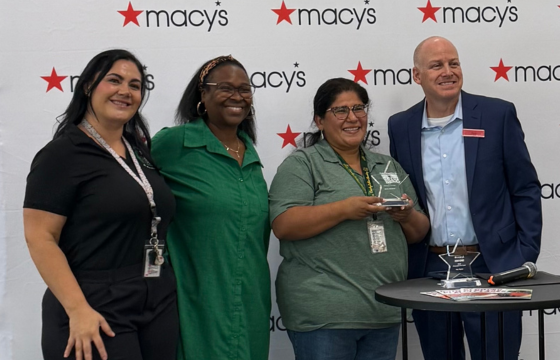 CBETeacher Denis Sandoval awarded the Reading is Fundamental Educator Award