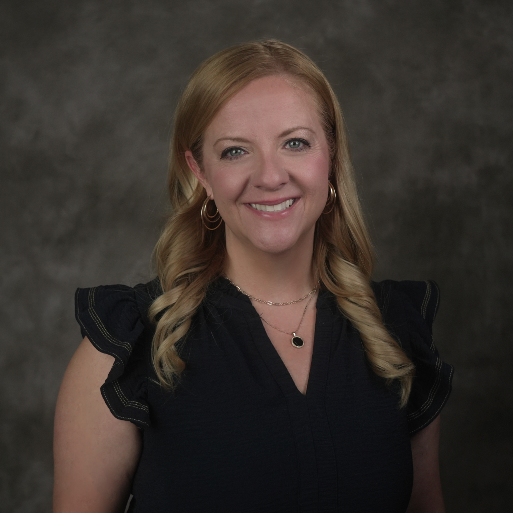 Dr. Carrie Greer Headshot
