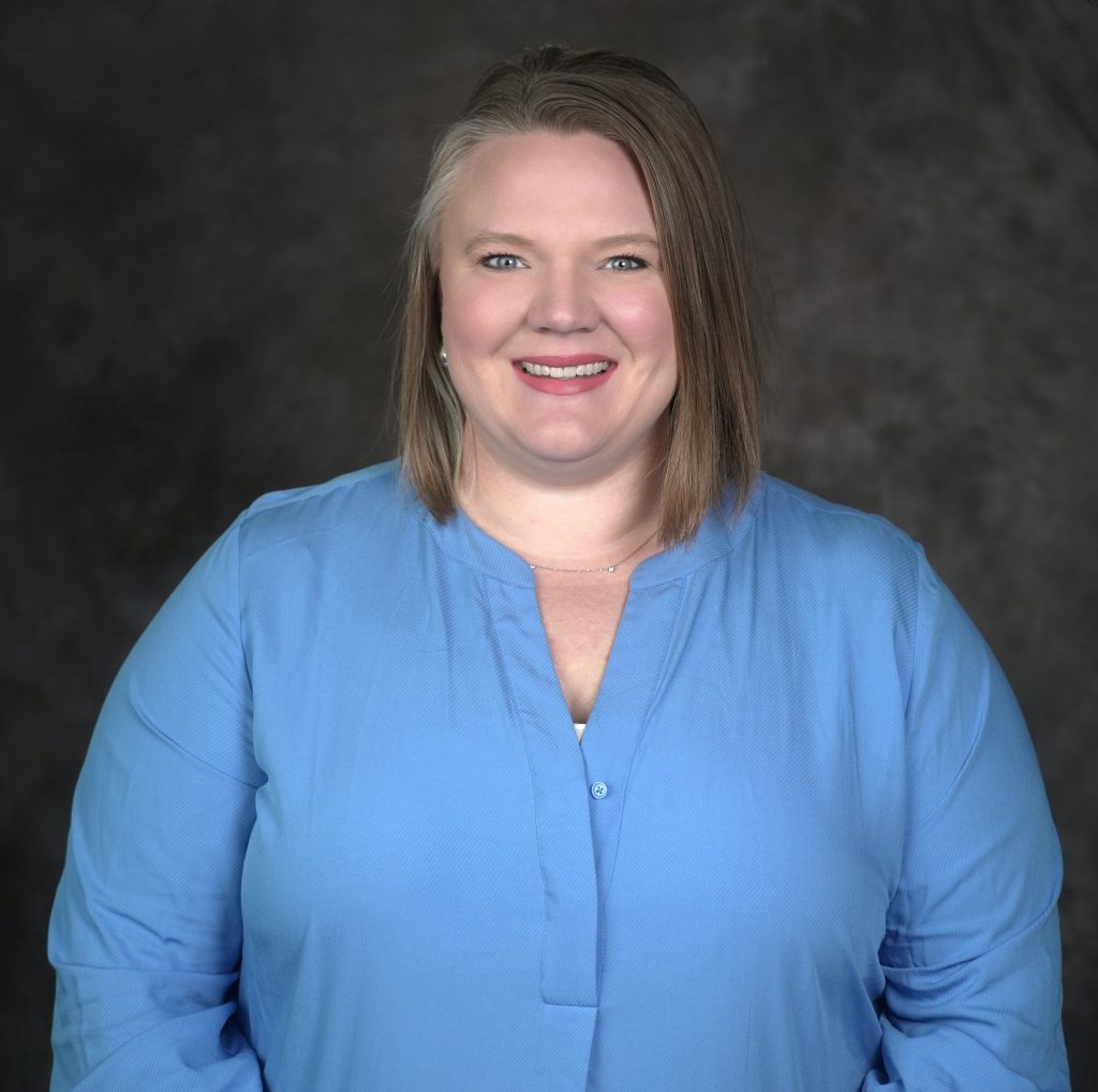 Catie Sheffield Headshot