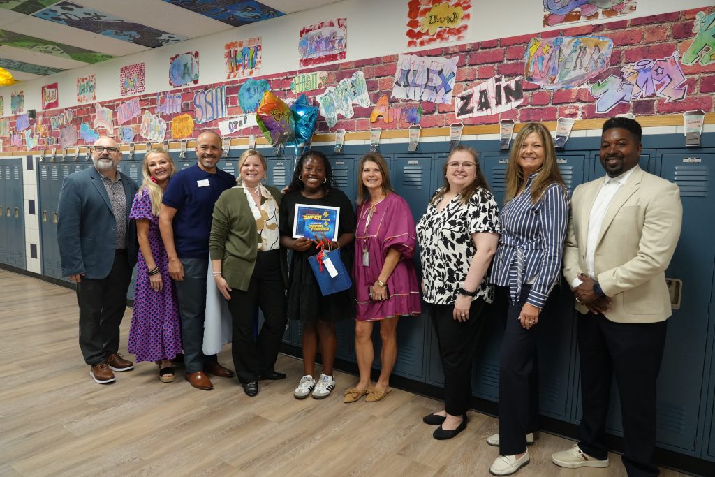Tykirah Lee, Forestridge Elementary with Super Teacher Award with district administrator